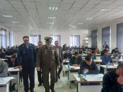 آزمون ورودی دکترای جغرافیای نظامی و کارشناسی ارشد مطالعات دفاع مقدس در دافوس ارتش برگزار شد