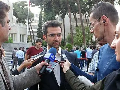 توضیحات وزیر ارتباطات درباره کم فروشی اینترنت