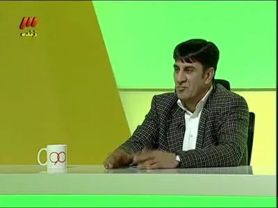 آغاز جلسه هیات رئیسه فدراسیون فوتبال؛ خداداد افشاریان با عصا آمد (ویدیو)
