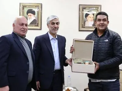 دیدار عضو هیات رییسه فدراسیون جهانی اسکیت با وزیر ورزش و جوانان