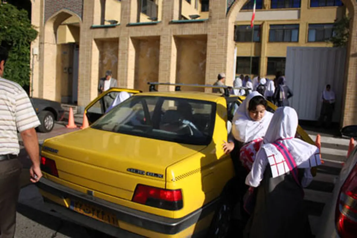 ممنوعیت فعالیت سرویس مدارس بدون مجوز در ارومیه