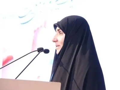 استخدام بیش از ۱۵۰۰ ماما در کشور