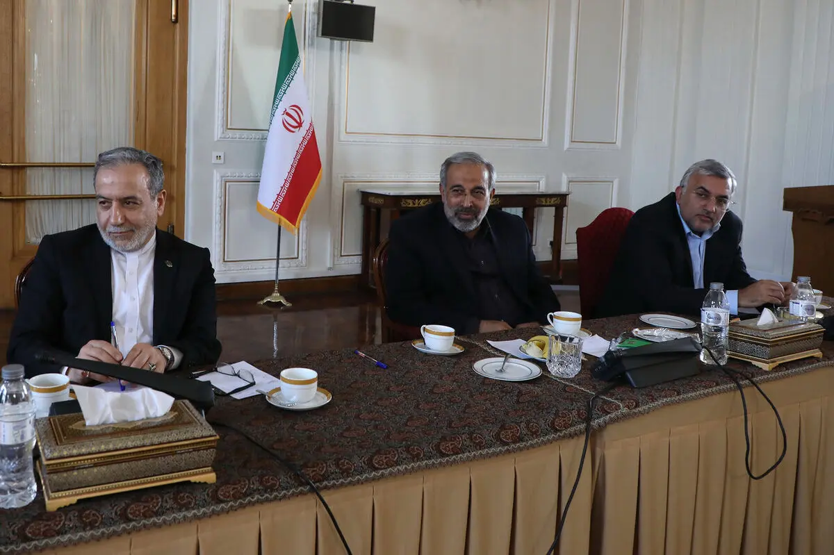 جزئیات نشست مشترک مجمع نمایندگان استان تهران با عراقچی