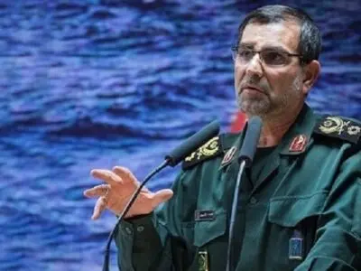 بحریة الحرس الثوری تصنع سفینتین حربیتین باسم "الشهید سلیمانی" و"الشهید ابومهدی المهندس"