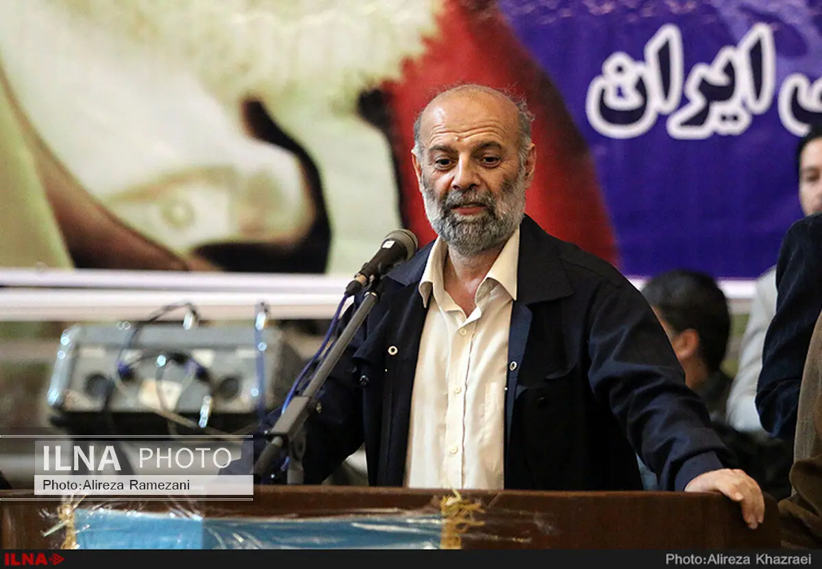 فیلم / سخنرانی مهندس علیرضا محجوب دبیر کل خانه کارگر در حرم مطهر امام خمینی (ره) به مناسبت هفته کارگر