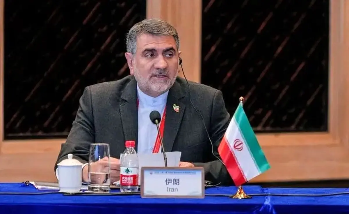 در برابر هر بحران انسان ساخت می‌ایستیم و آن را دفع می‌کنیم