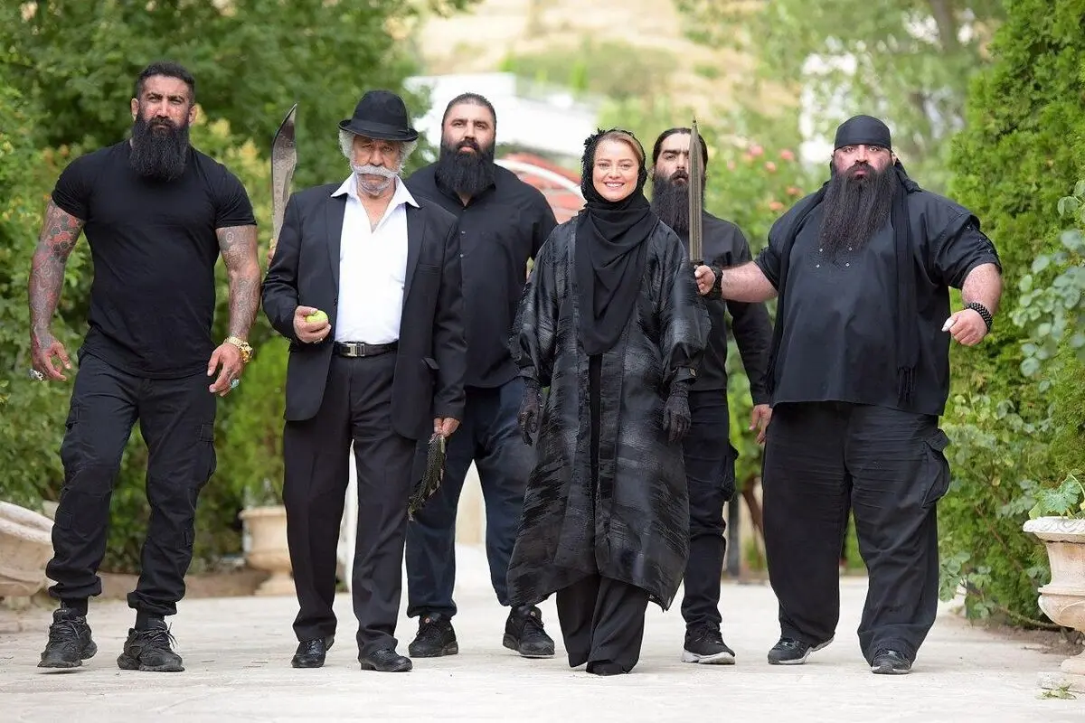 مذاکره برای حضور یک ستاره معروف ترکیه/«هولیا» راهی ترکیه شد