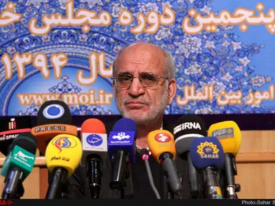 کمک کنیم قول و قرارهای رئیس‌جمهور اجرایی ‌شود