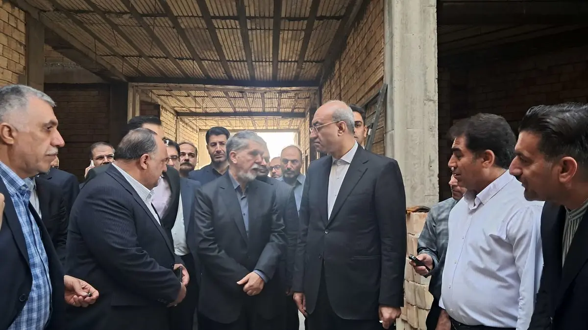 بازدید وزیر فرهنگ و ارشاد اسلامی از پروژه کتابخانه مرکزی کرمانشاه