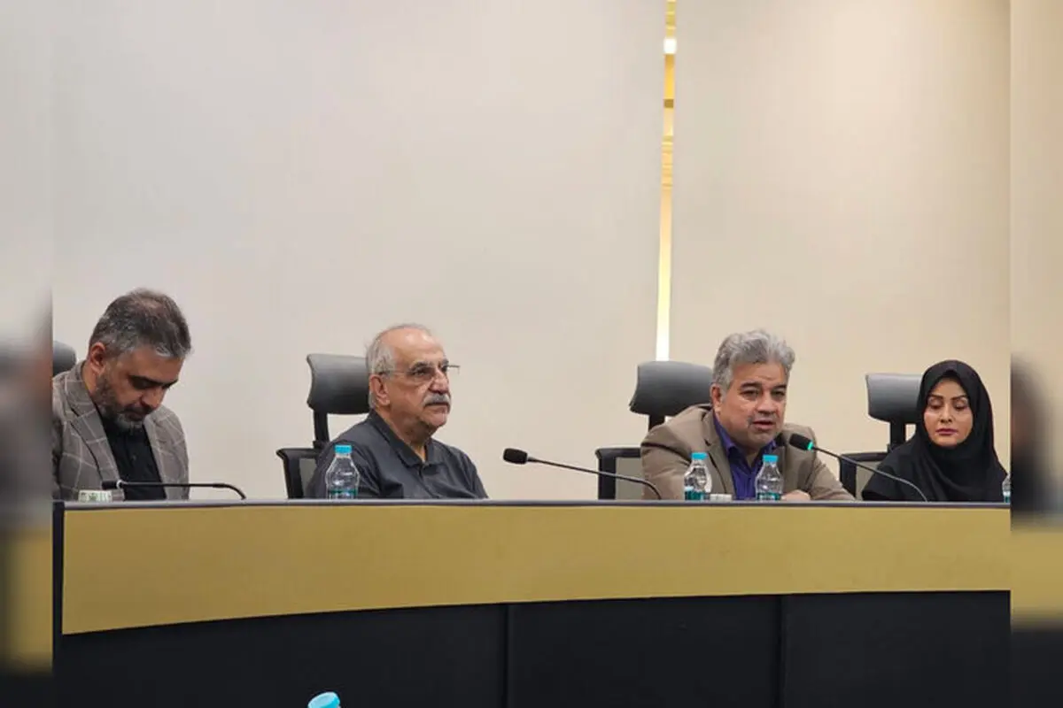 امضای تفاهم‌نامه بین موسسه موزه‌های دفینه و کمک به توسعه فرهنگ و هنر
