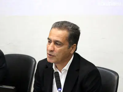مرکز تحقیقات کشاورزی فارس با رشد ۳۷ درصدی درآمد، رتبه دوم کشور را کسب کرد