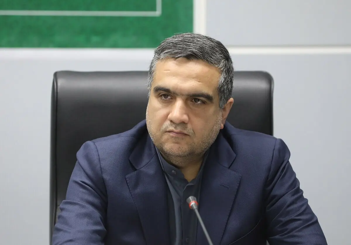 تعیین تکلیف ۱۷۶ سوال از وزرای بهداشت، کار و نفت در دستور کار کمیسیون/ گرانی و کمبود دارو زیر ذره‌بین نظارتی کمیسیون