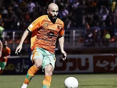 سلیمان‌زاده: اشتباهات داوری جایگاه تیم ما را تغییر داده است/با این آفساید مشهود دلیلی برای تسمخر نیست
