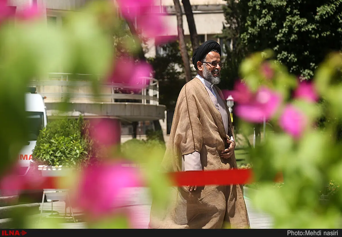 دیدن لبخند رضایت مردم برای ما بهترین ارمغان است/ خدا به انگشت سربازان گمنام امام زمان قابلیت چکاندن ماشه را می‌دهد