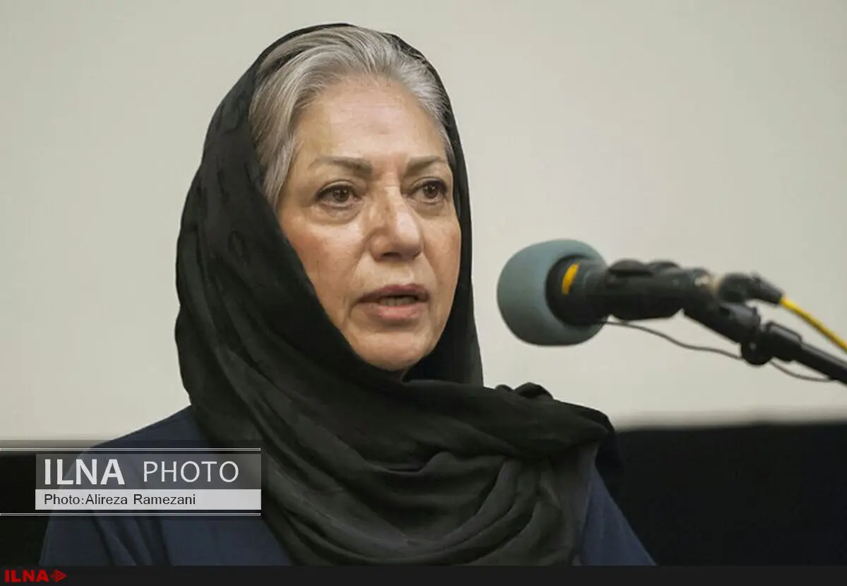 یادداشت رخشان بنی‌اعتماد برای نمایشگاه چهار عکاس 