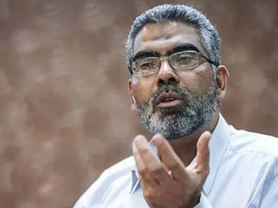 ساخت مستندهایی مانند «سنگر هفت تپه» برای روشنگری افکار عمومی لازم است