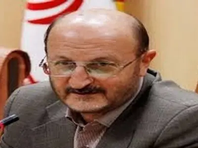 انسان از ابتدای خلقت در نوسان بین خیر و شر است