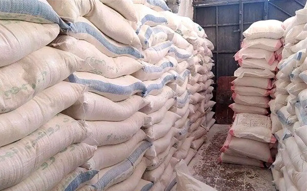 کشف ۲۶ تن آرد قاچاق در آستانه اشرفیه
