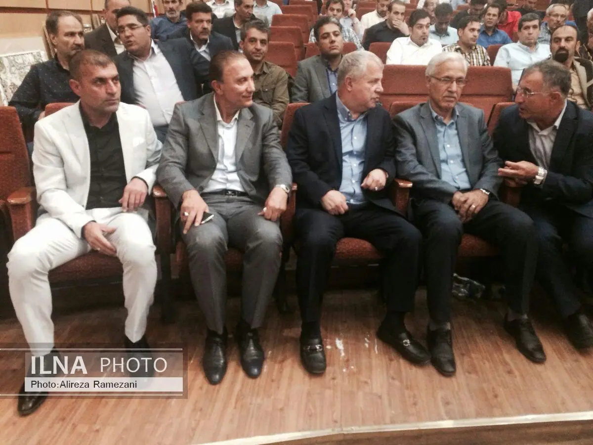 پروین عضو افتخاری کانون مربیان شد