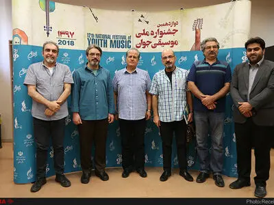 روزی برای هنرنمایی سه‌تازنوازان/هرچه بزرگ‌تر می‌شوند ارتباط عاطفی‌شان با ساز کمتر می‌شود 