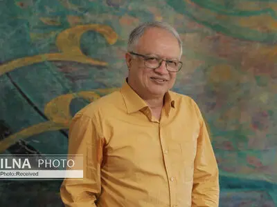 خوشنویس معاصر باید آگاهی و درک خود از نیازهای جامعه را بالا برد