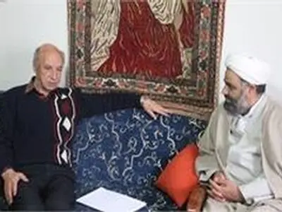 مدیرکل فرهنگ و ارشاد اسلامی استان اصفهان به دیدار هوشنگ حریرچیان رفت