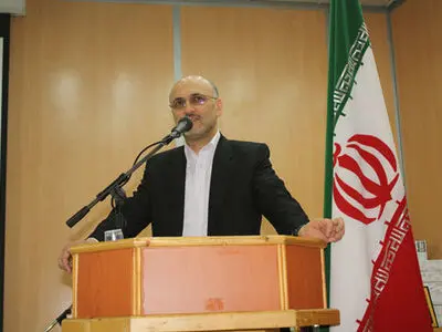 اجرای برنامه‌های پیشگیری از آسیب‌های اجتماعی در 350 مدرسه 