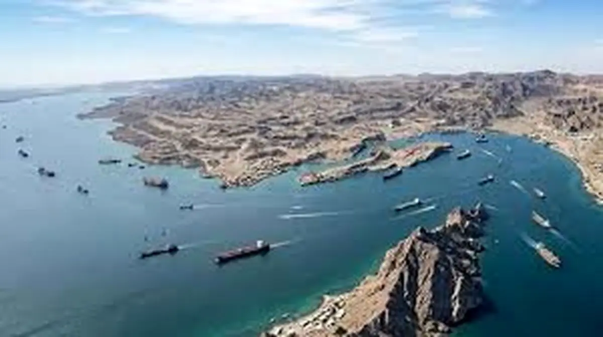 خودداری صیادان هرمزگانی از هرگونه تردد در تنگه هرمز