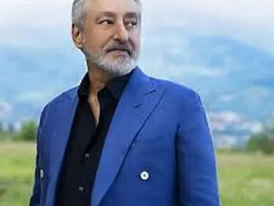 قاب احساسی و دوست‌داشتنی ابی در کنار نوه‌اش+ عکس