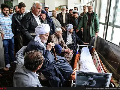 مراسم تشییع و خاکسپاری ماموستا سید بهاالدین احمدی عالم برجسته کردستانی