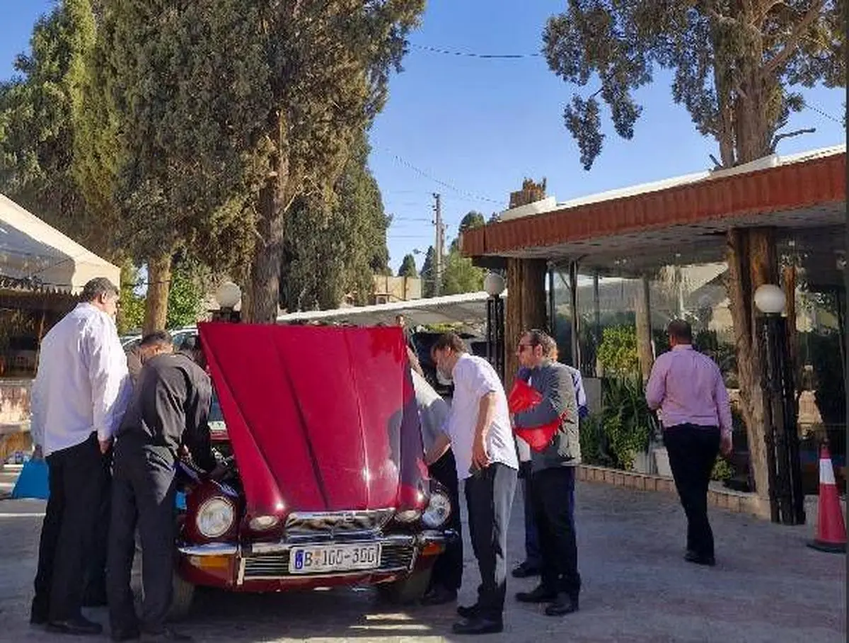 ۲۷ دستگاه خودرو تاریخی در شیراز کارشناسی شد