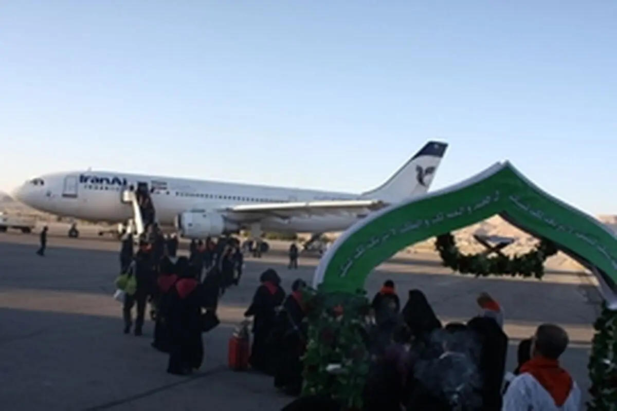 بازگشت اولین کاروان حجاج عمره به لارستان