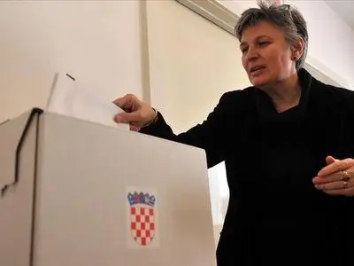 پیشتازی نخست‌وزیر پیشین کرواسی در انتخابات ریاست‌جمهوری 