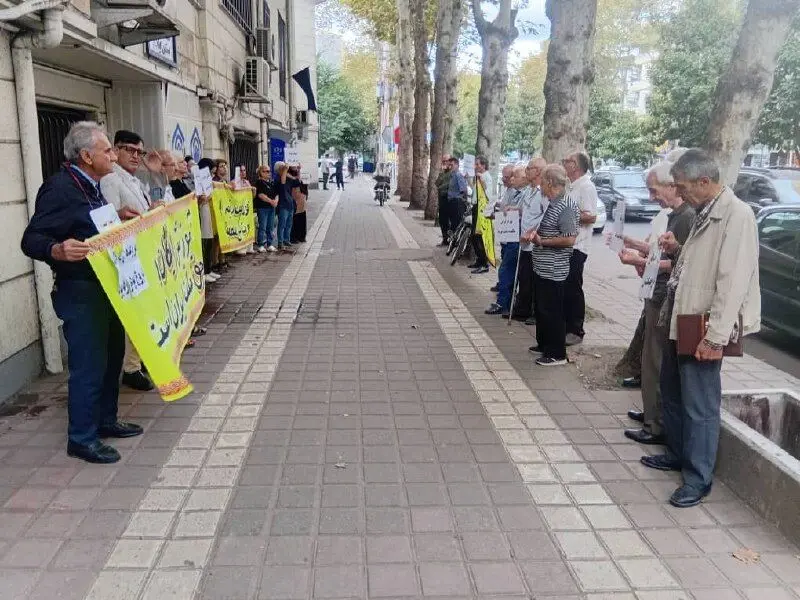 تجمع بازنشستگان تامین اجتماعی در چند شهر/ حقوق نصفه‌نیمه و زیر خط فقر نمی‌خواهیم