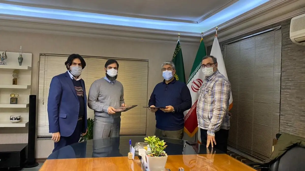 تفاهم‌نامه مرکز گسترش سینمای مستند و تجربی با آستان قدس رضوی/ تولید آثار مستند سینمایی با موضوع زیارت
