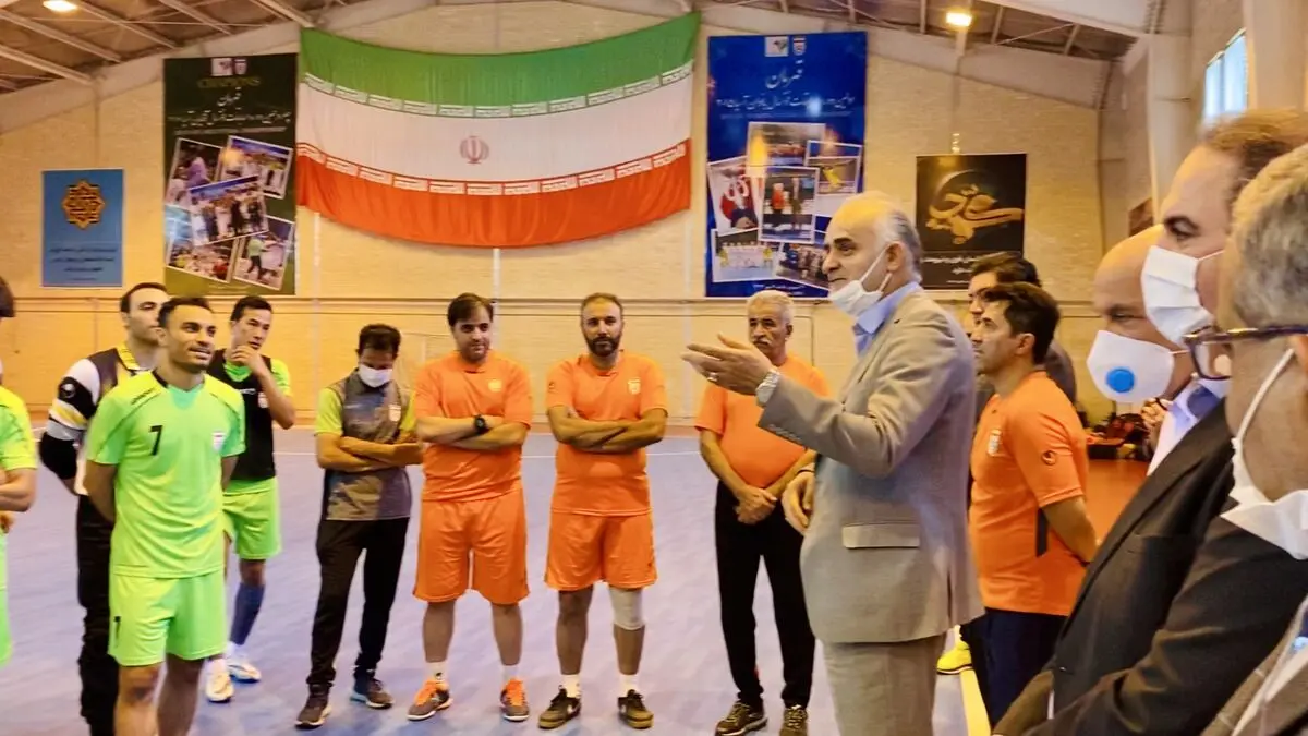 نبی در جمع ملی‌پوشان فوتسال: منکر کمبودها نیستیم اما وارد حاشیه نشوید