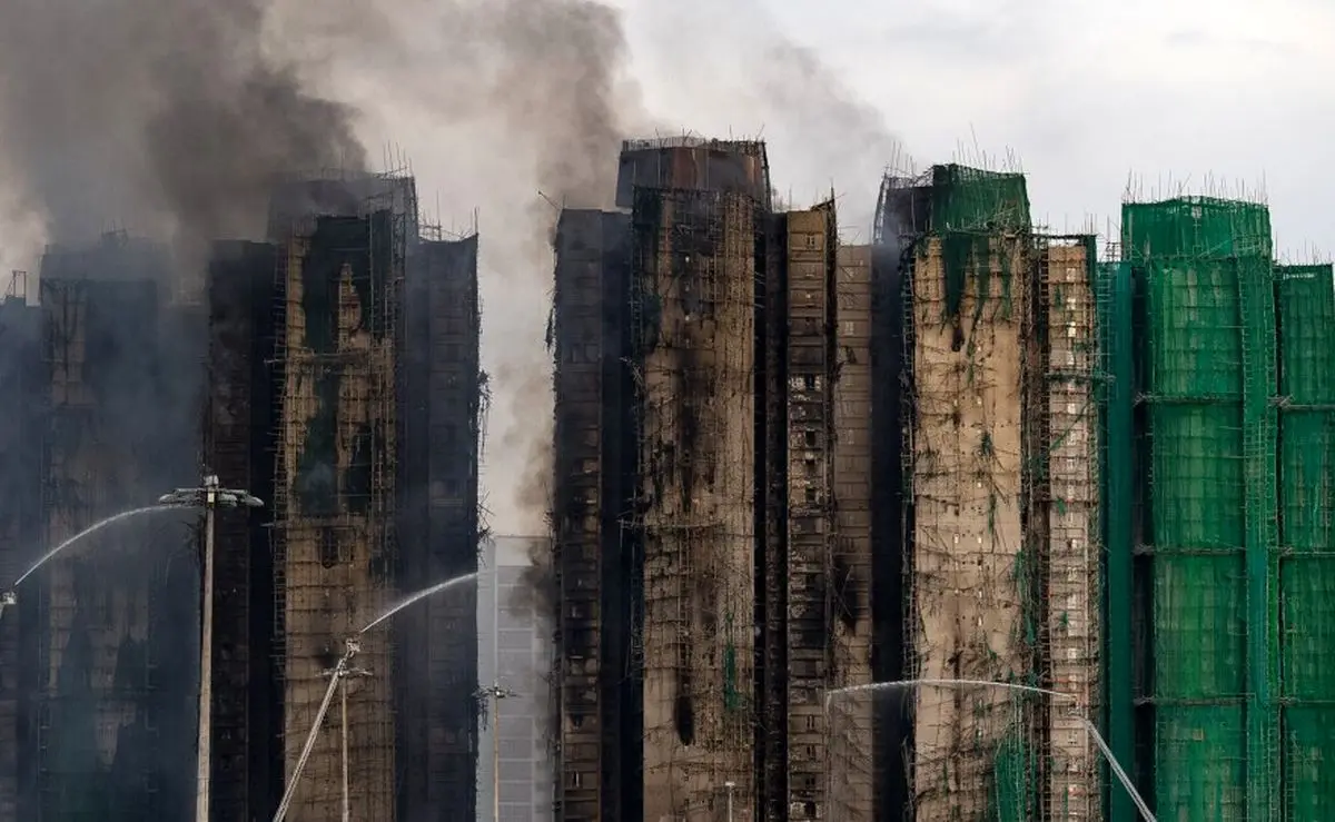 شمار تلفات آتش‌سوزی در هنگ کنگ به ۱۲۸ نفر رسید