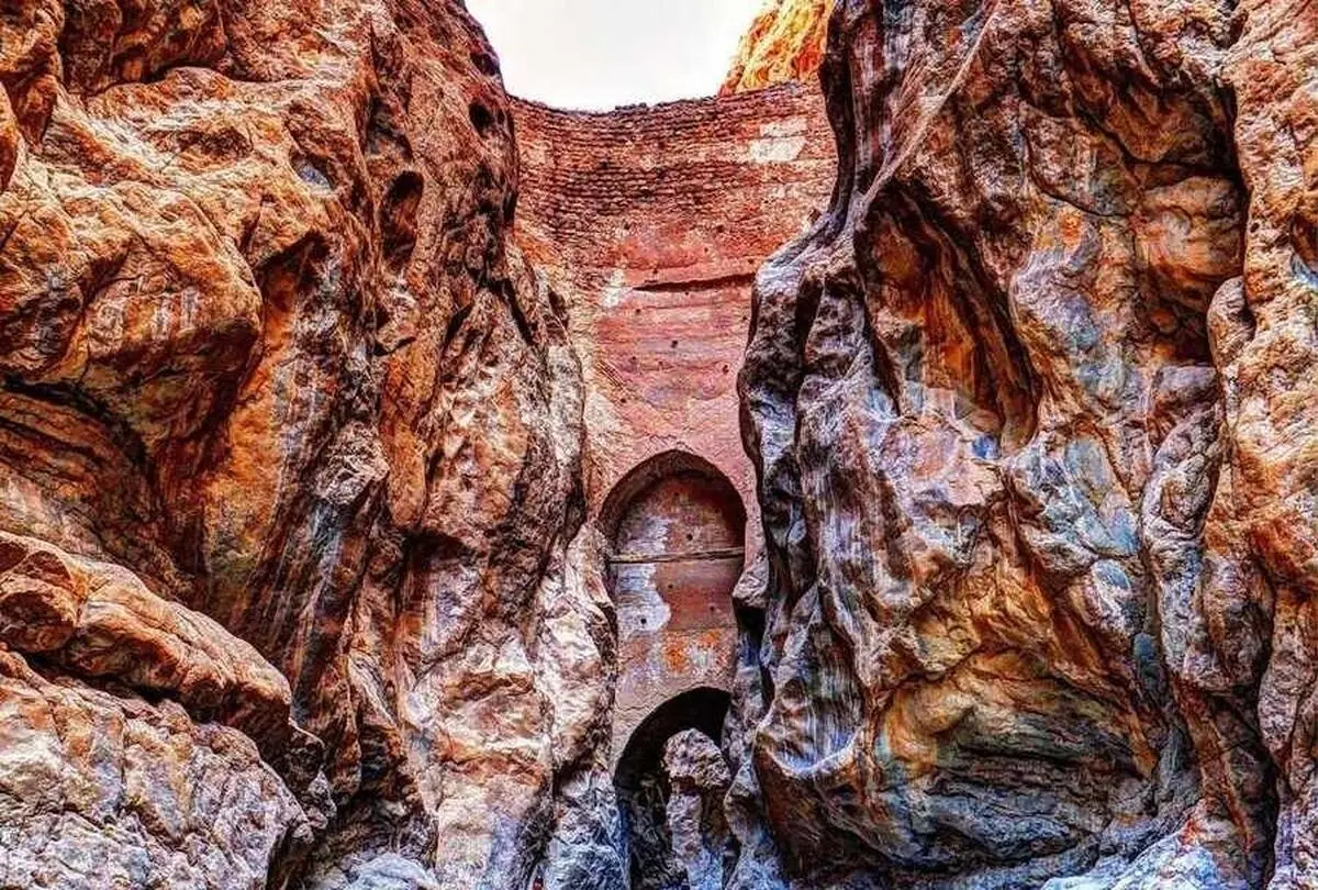 تصاویری از نازک‌ترین سد جهان