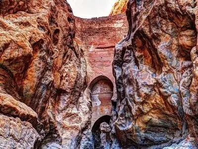 تصاویری از نازک‌ترین سد جهان
