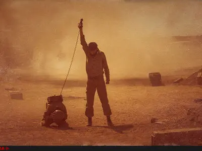 انتشار تیزر آلبوم موسیقی فیلم سینمایی «ایستاده در غبار»+فیلم