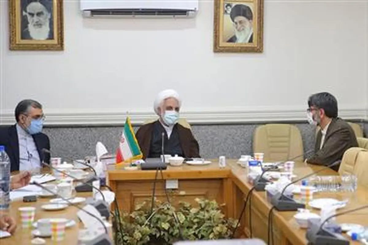 وضعیت زندان ها به طور مرتب گزارش شود 