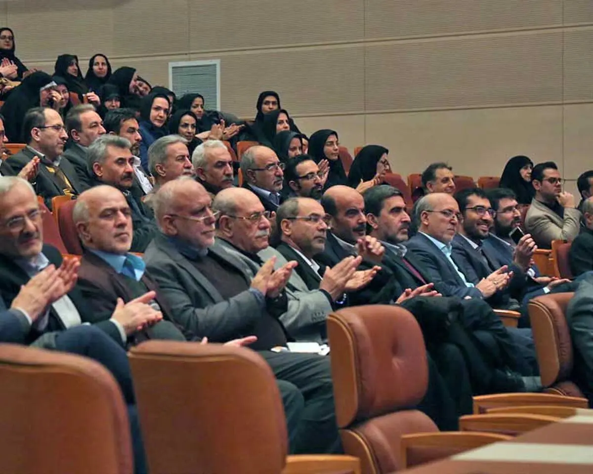 آیین معرفی و تجلیل از پژوهشگران با حمایت بانک صادرات ایران در دانشگاه علامه طباطبایی برگزار شد