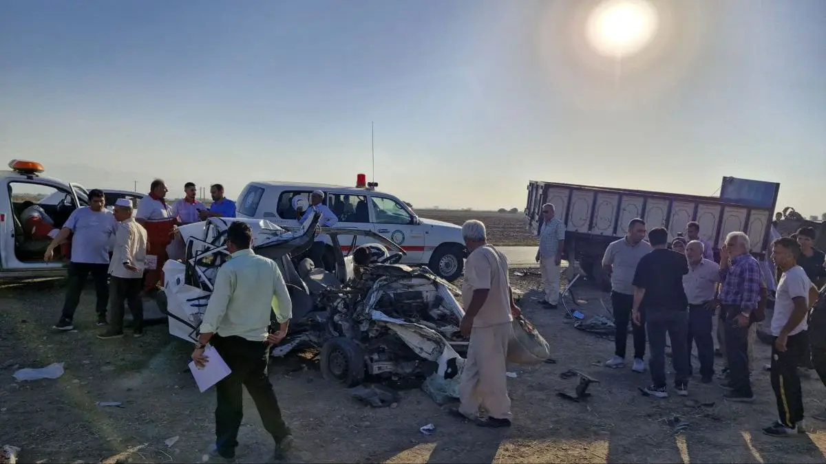 برخورد خاور و پراید در محور «بایلر» جان ۲ نفر را گرفت