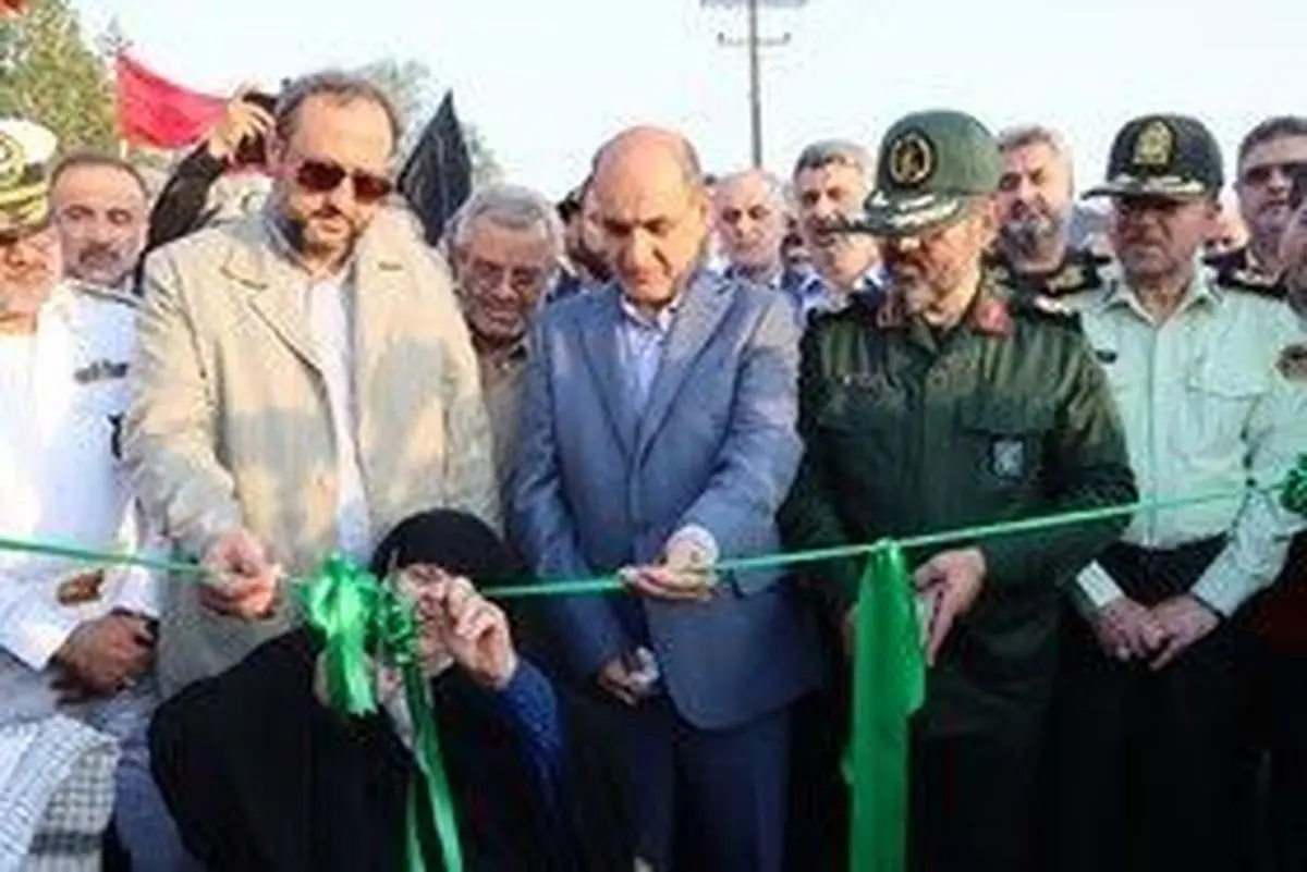 افتتاح نمایشگاه دومین کنگره ۸ هزار شهید استان گیلان