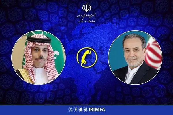 وزيرا خارجية إيران والسعودية یؤکدان ضرورة مواصلة المشاورات الوثیقة للحفاظ على الاستقرار الإقليمي