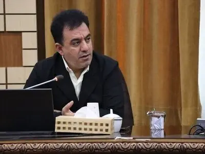 شهردار: تمام زمین‌های خاکی شهر تبریز به چمن مصنوعی تبدیل می‌شود
