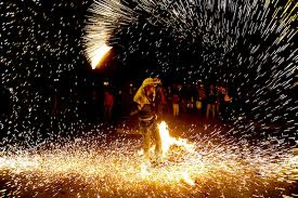 ١١ نفر مصدوم در چهارشنبه سوری امسال/ افزایش آمار مصدومان نسبت به پارسال/هیچ فوتی یا قطع عضوی نداشته ایم 