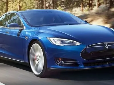 باتری تسلا چند؟ / کابوس مالکان خودروهای برقی