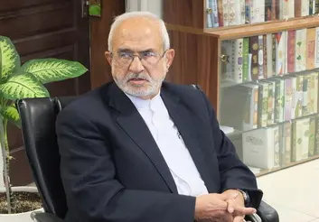 مردمِ معترض محارب فی‌الارض نیستند/ توبه می‌کنم؛ اگر از اظهاراتم چنین برداشتی شده باشد