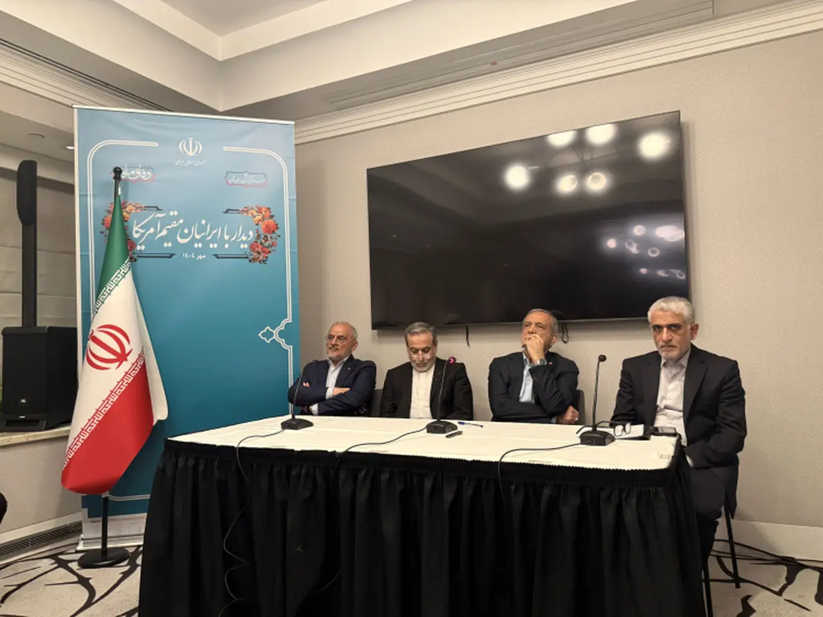 دشمن تصور می‌کند می‌تواند با تحریم و اسنپ‌پک برای ما مشکل ایجاد کند